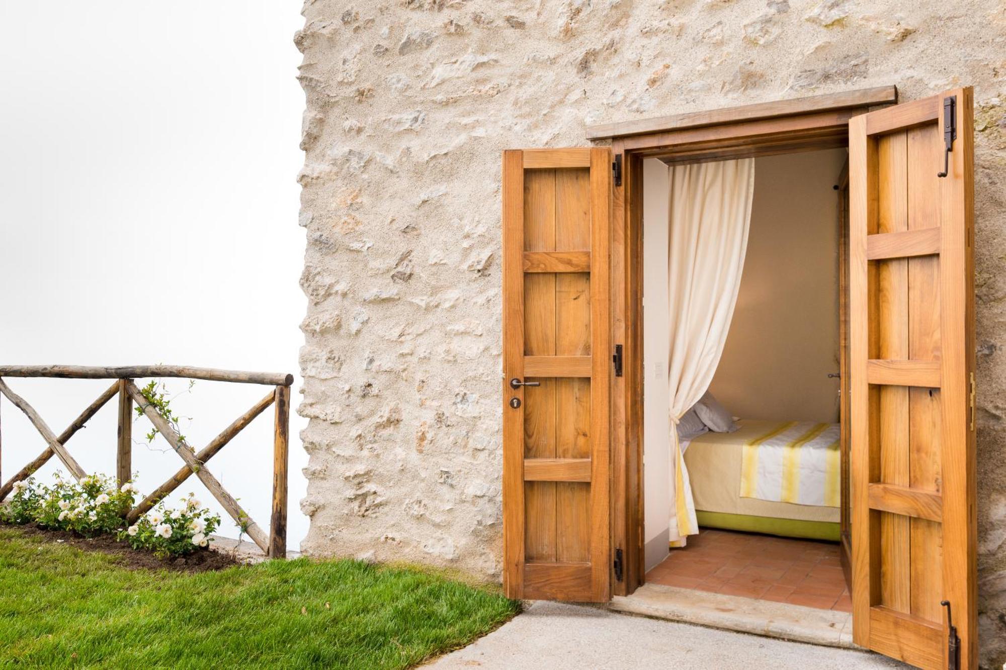 Maisonette Private External Bathroom Private Pool